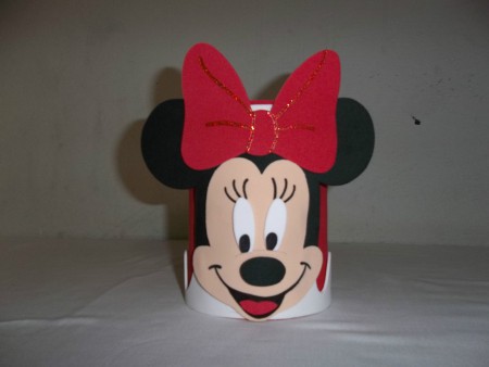 Porta treco em eva Minie (lembrançinha de aniversário)